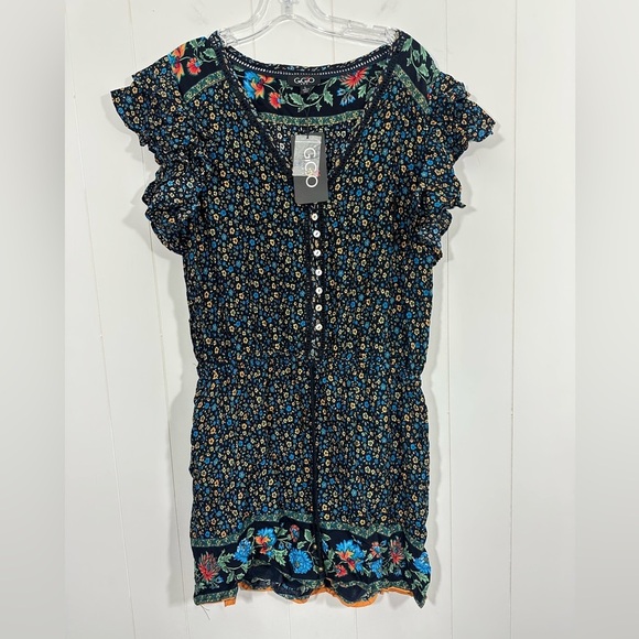 Gigio USA Pants - NWT GiGio USA Ruffle Sleeve Floral Boho Romper Half Button Size L elastic Waist